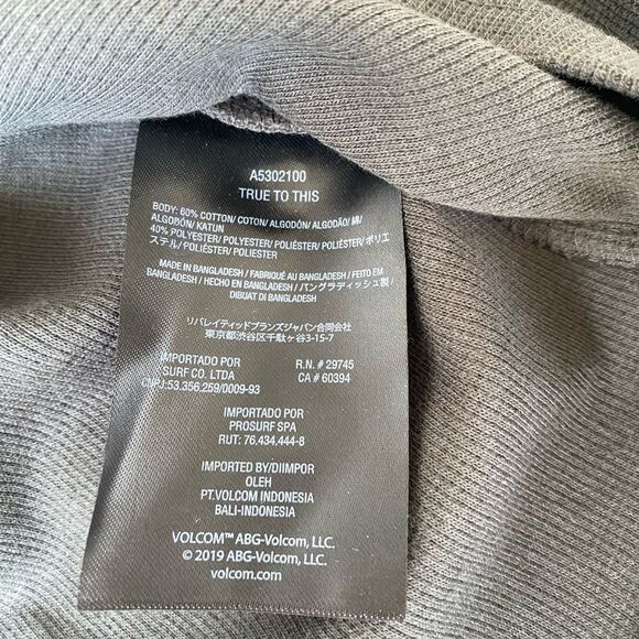 Grey Volcom Thermal Waffle Knit Long Sleeve Shirt w/graphic print - Picture 6 of 7